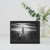 CARTE POSTALE NEW YORK (Debout devant)