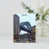 Carte postale Newcastle (Debout devant)