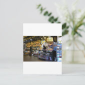 Carte Postale Newstand (Debout devant)