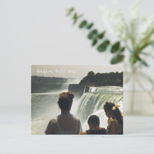 Carte postale Niagara Falls NY 1952 (Debout devant)