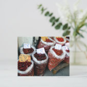 Carte Postale Nicey Spicy, les piments thaïlandais (Debout devant)