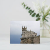 Carte Postale Nid d'hirondelle (Debout devant)