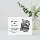 Carte postale noire blanche du pêcheur de la fête  (Debout devant)