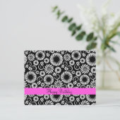 Carte postale noire et blanche (Debout devant)