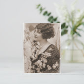 Carte Postale non défini (Debout devant)