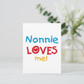 Carte Postale Nonnie aime moi t-shirts et cadeaux (Debout devant)