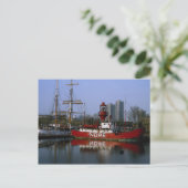 Carte Postale Nore Lightship, St. Kathrines dock, Londres, Angle (Debout devant)