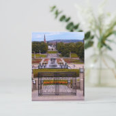 Carte Postale Norvège, Parc au centre d'Oslo (Debout devant)