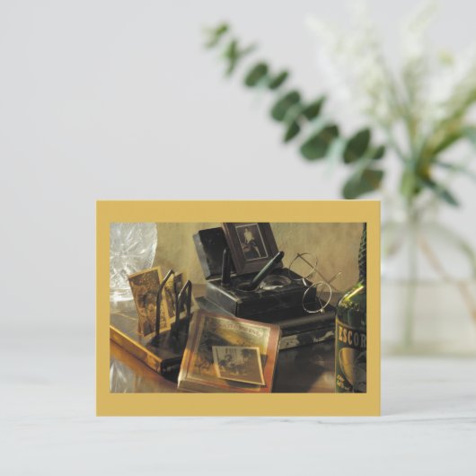 Carte Postale Nostalgic Items (Debout devant)