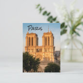 Carte Postale Notre Dame de Paris à l'Heure d'or - Paris, France (Debout devant)