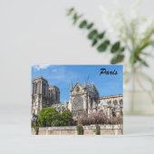 Carte Postale Notre Dame de Paris, le lendemain de l'incendie de (Debout devant)