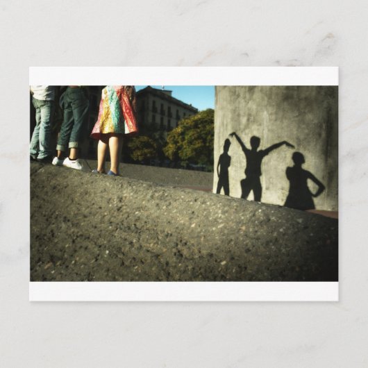 Carte Postale Nous applaudissons, nous dansons, nous agissons co (Devant)