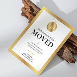 Carte Postale Nous avons déménagé Business Gold Logo Office Nouv<br><div class="desc">Laissez vos clients, employés et fournisseurs de livraison connaître votre nouvelle adresse de bureau avec cet élégant logo blanc et or We Have Moved Business Postcard Design. Doté d'une bordure dorée, de polices modernes, d'un espace pour le logo de votre entreprise, d'une nouvelle adresse, de coordonnées et d'heures d'ouverture, cette...</div>