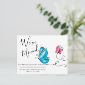 Carte Postale Nous avons déménagé papillon dessiné à la main (Debout devant)