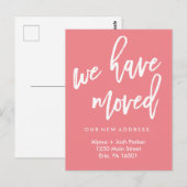 Carte Postale Nous avons déménagé | Typographie moderne rose et  (Devant / Derrière)