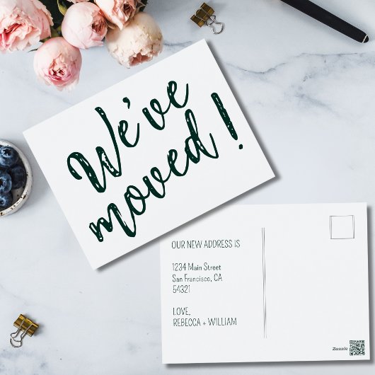 Carte Postale Nous avons déplacé Modern Handwritten Script