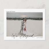 Carte Postale Nous Avons Elopé Élégant Script Mariage Faire-part (Devant)