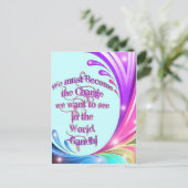 Carte Postale *Nous devons devenir le changement*- Citation de G (Debout devant)