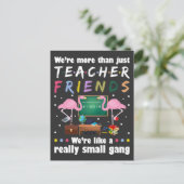 Carte Postale nous sommes plus que des amis enseignants, flaming (Debout devant)