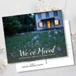 Carte Postale Nous venons de déplacer votre maison Photo Nouvell<br><div class="desc">Faites savoir à votre famille et à vos amis que vous avez déménagé et que vous avez une nouvelle adresse - ajoutez une photo de votre nouvelle maison à l'avant et une note personnalisée et une nouvelle adresse à l'arrière. Moderne,  simple et facile - la carte mobile parfaite.</div>