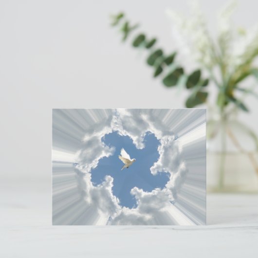 Carte Postale Nuage de doublure d'argent avec colombe (Debout devant)