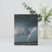 Carte Postale Nuage de mur avec éclairs (Debout devant)