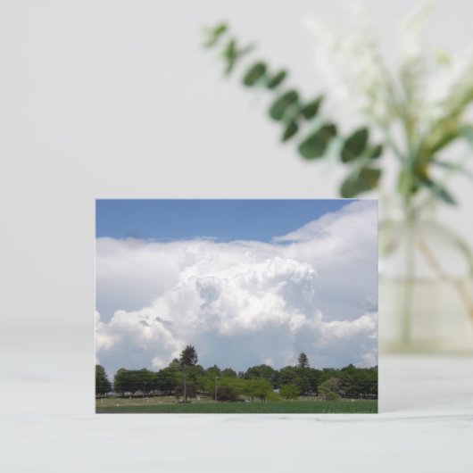 Carte Postale Nuages (Debout devant)