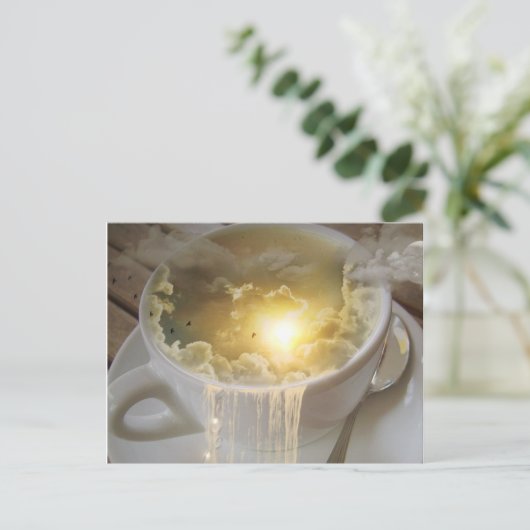 Carte Postale Nuages dans mon café (Debout devant)