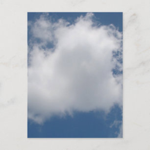 Carte Postale Nuages de Cumulus Puffy dans le ciel bleu