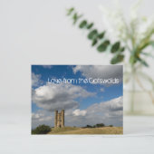 Carte Postale Nuages et tour Broadway, Cotswolds (Debout devant)
