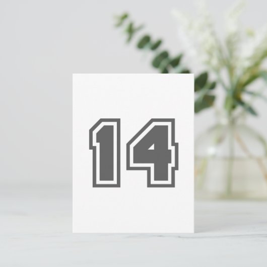 Carte Postale Numéro 14 (Debout devant)