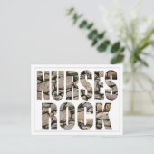 CARTE POSTALE NURSES ROCK POSTCARD (Debout devant)