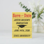 Carte Postale Obtient Le Cap De Graduation Mémo Enregistrer La C (Debout devant)