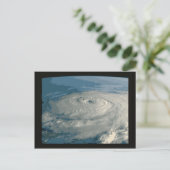 Carte Postale Oeil d'ouragan (Debout devant)