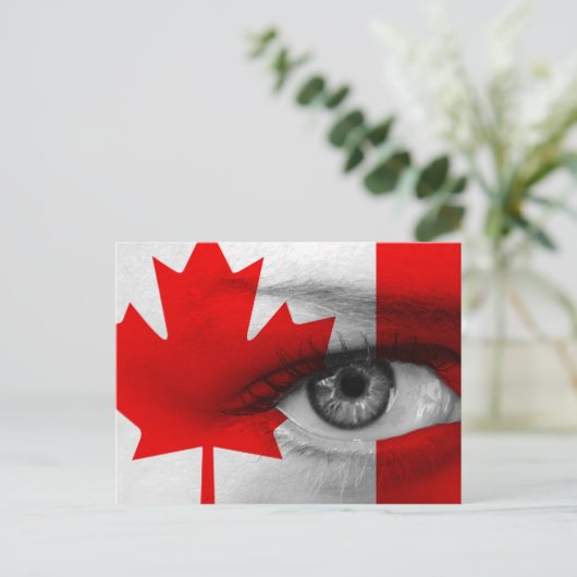 Carte Postale Oeil du Canada (Debout devant)