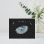 Carte postale - Œil omniscient (Debout devant)