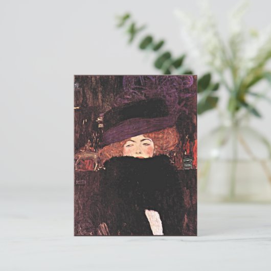 Carte Postale OEuvre d'art de Gustav Klimt, Lady in a Fur Casque (Debout devant)