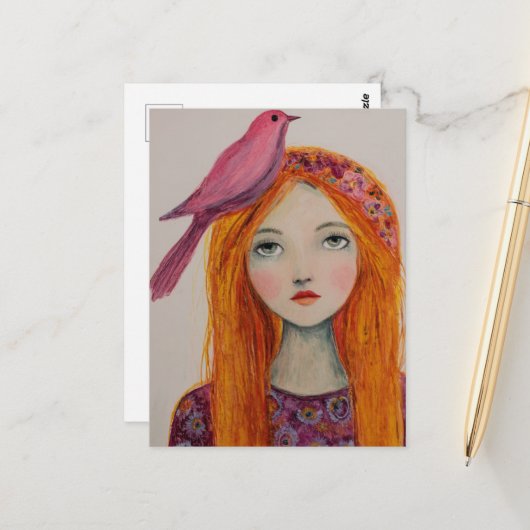 Carte Postale Oiseau rose dans ses cheveux (Devant/Arrière en situation)