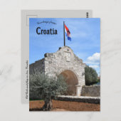 Carte Postale Old Gate and Flag in Nin Croatia (Devant / Derrière)