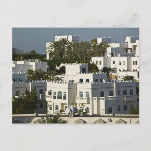 Carte Postale Oman, Mascate, Qurm. Bâtiments de la zone de Qurm (Devant)