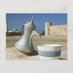 Carte Postale Oman, région de Dhofar, Mirbat. Grande carafe à ea