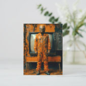 Carte Postale Orange Man Orange Suit TV abandonnée (Debout devant)