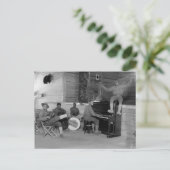 Carte Postale Orchestre de jazz, 1918 (Debout devant)