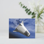Carte Postale Ordinateur spatial imaginaire (Debout devant)