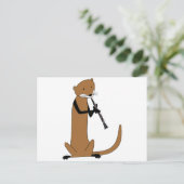 Carte Postale Otter Jouer la Clarinette (Debout devant)