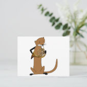Carte Postale Otter Jouer la Corne française (Debout devant)