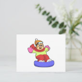 Carte Postale Ours faisant du snowboard avec un snowboard (Debout devant)