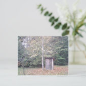 Carte Postale Outhouse (Debout devant)