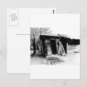 Carte Postale Outhouse penchée (Devant / Derrière)