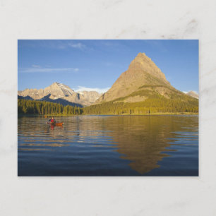 Carte Postale Pagaie sur le lac Swiftcurrent au lever du soleil 